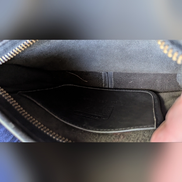 Coach Vintage Mahoney Leather Bag. - Picture 9 of 14